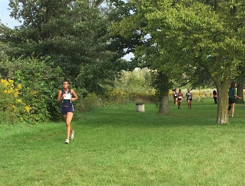 Yashi Are competes at the Illiana Christian Invite